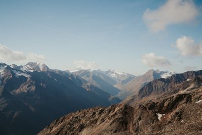 height; altitude; elevation; level — 高さ