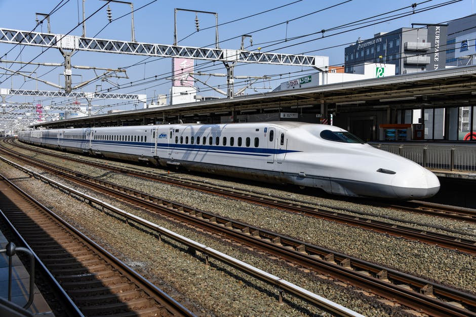 Shinkansen; bullet train — 新幹線